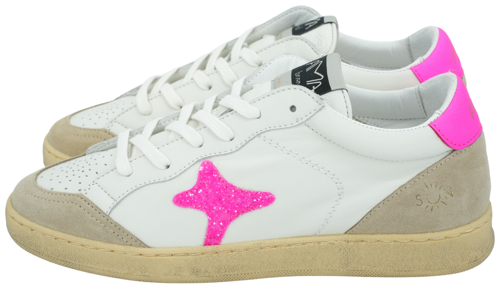 SNEAKERS AMA BRAND