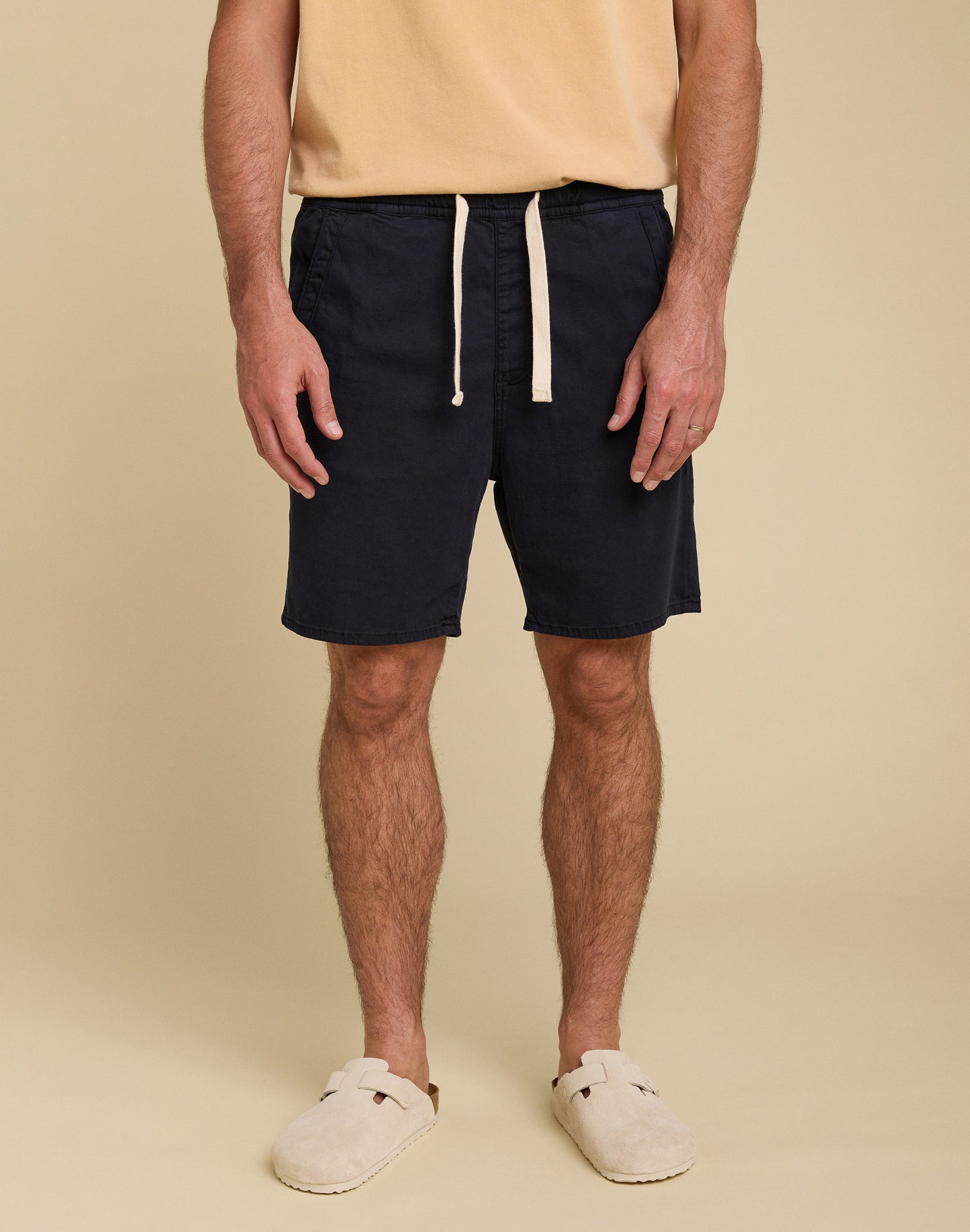 SHORT LOOSE SHADE