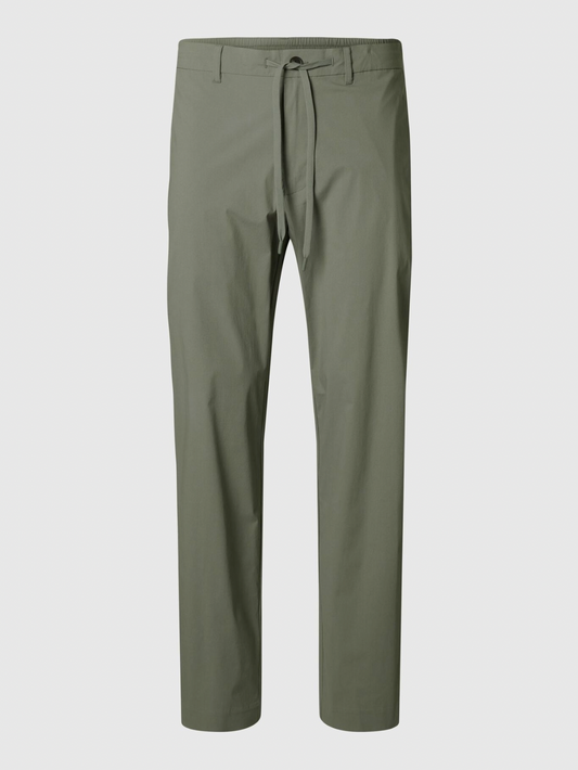 190 COUPE CLASSIQUE PANTALON À COUPE EFFILÉE