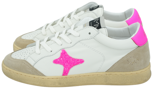 SNEAKERS AMA BRAND